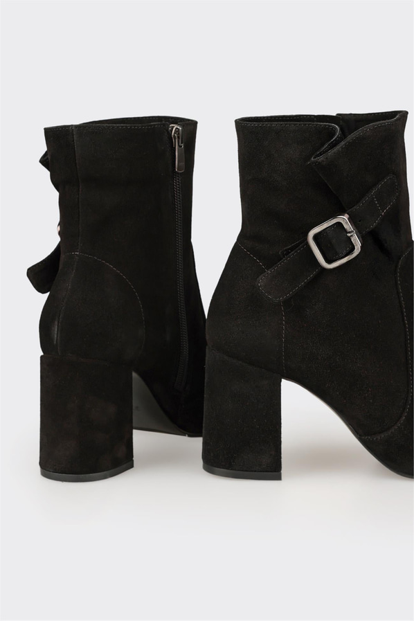 Siyah deri yumuşak dokulu örgü kadın klasik bot, günlük kullanım için - Elle Shoes