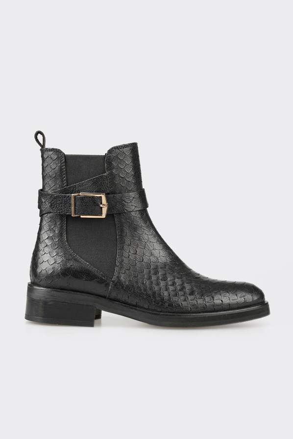 Siyah deri kadın bot, günlük kullanım için - Elle Shoes