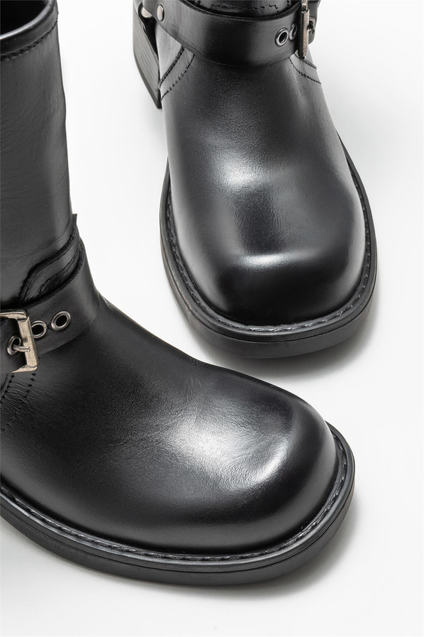 Siyah deri düz kadın bot, klasik stil için - Elle Shoes