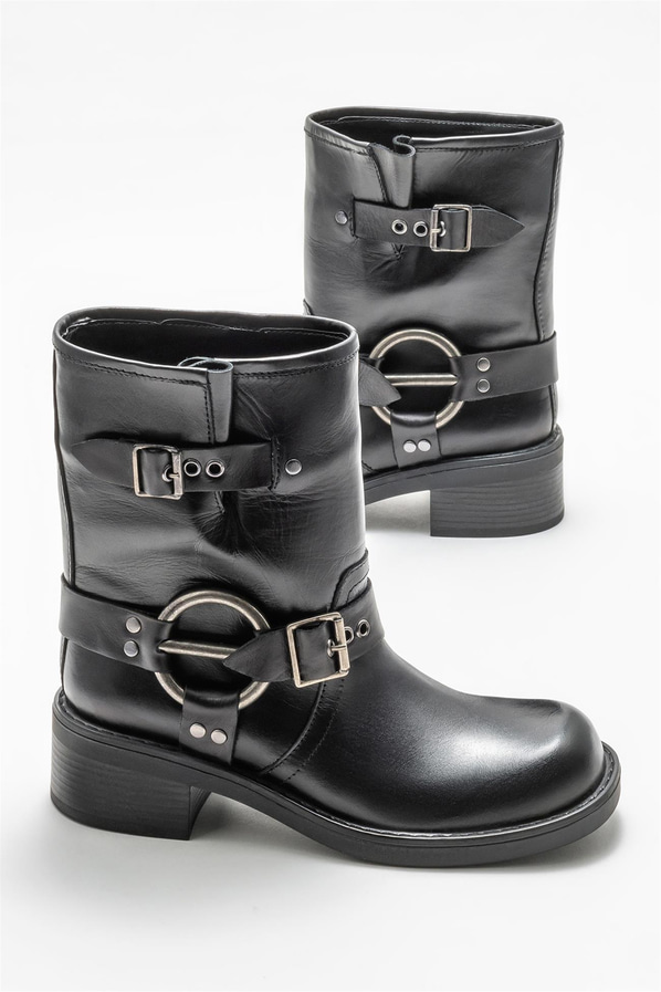 Siyah deri düz kadın bot, klasik stil için - Elle Shoes