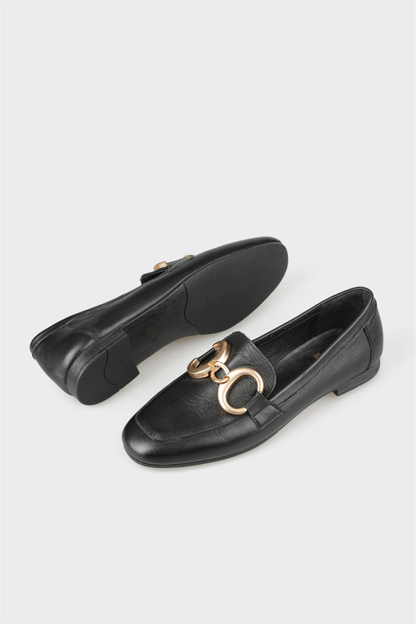 Siyah deri kadın loafer, klasik stil için - Elle Shoes