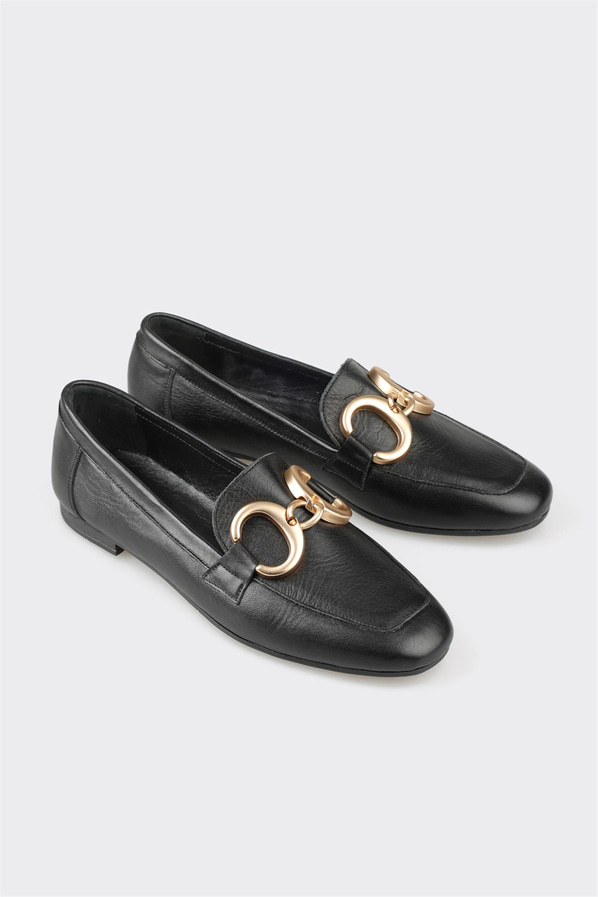 Siyah deri kadın loafer, klasik stil için - Elle Shoes