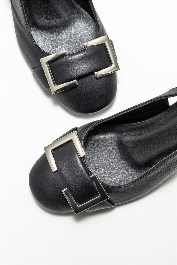 Siyah deri kadın topuklu ayakkabı - Elle Shoes