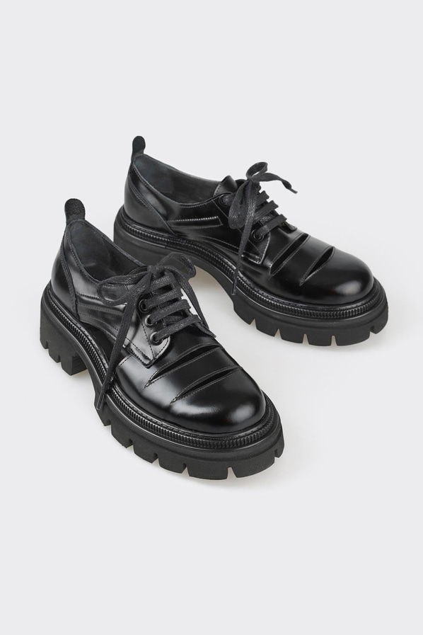 Siyah deri kadın ayakkabı, rahat kullanım için - Elle Shoes