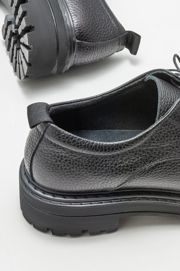 Siyah deri kadın oxford - Elle Shoes