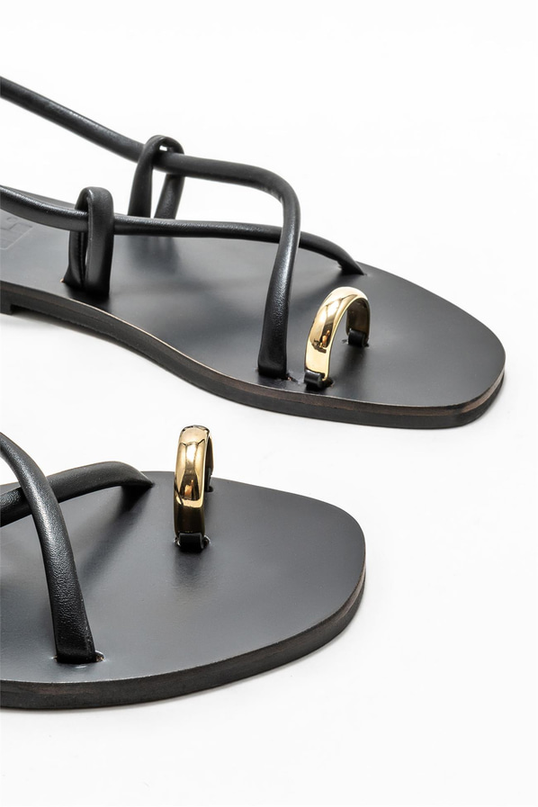 Siyah deri kadın sandalet - Elle Shoes