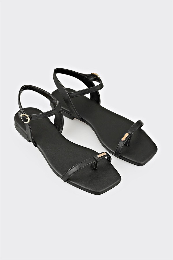 Siyah deri kadın düz sandalet, rahat kullanım için - Elle Shoes