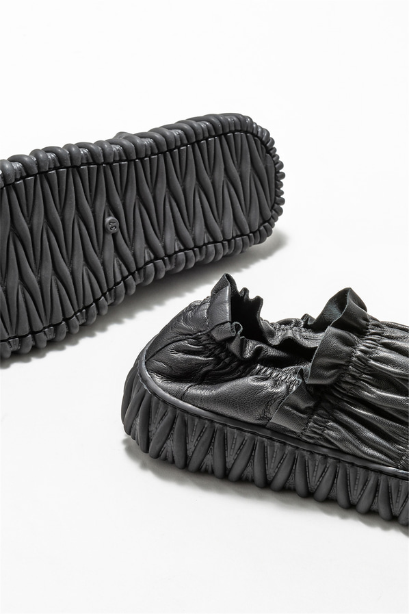 Siyah deri kadın düz terlik - Elle Shoes