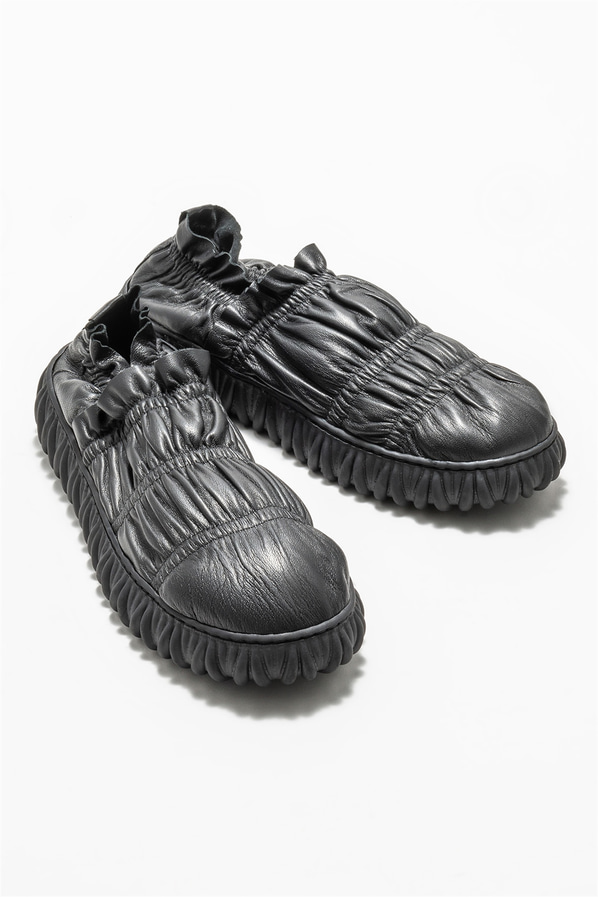 Siyah deri kadın düz terlik - Elle Shoes