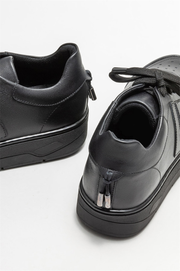 Siyah deri kadın spor ayakkabı - Elle Shoes