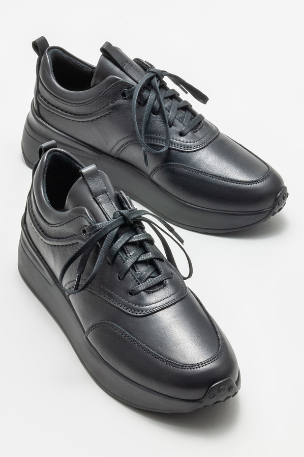Siyah deri kadın spor ayakkabı - Elle Shoes