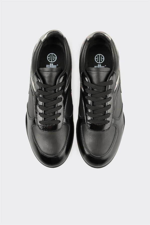 Siyah Deri Kadın Spor Ayakkabı