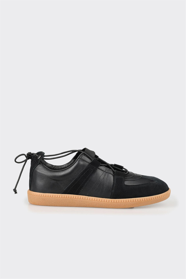 Siyah deri ve süet bağcıklı kadın sneaker - Elle Shoes