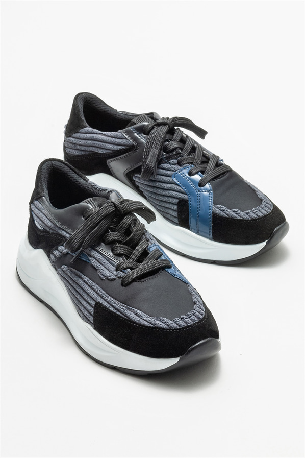 Siyah deri kadın spor ayakkabı - Elle Shoes