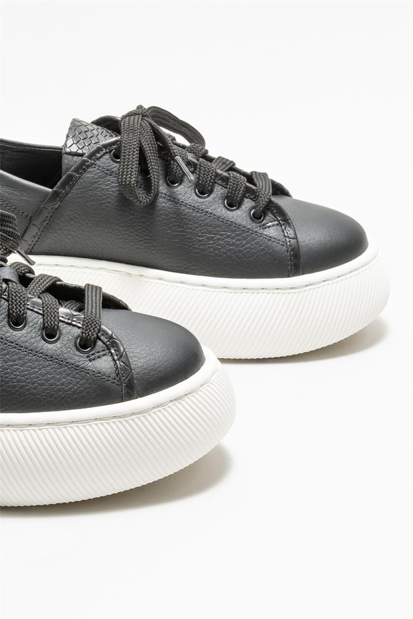Siyah deri kadın sneaker - Elle Shoes
