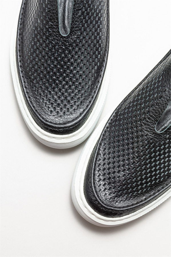 Siyah deri kadın spor ayakkabı - Elle Shoes
