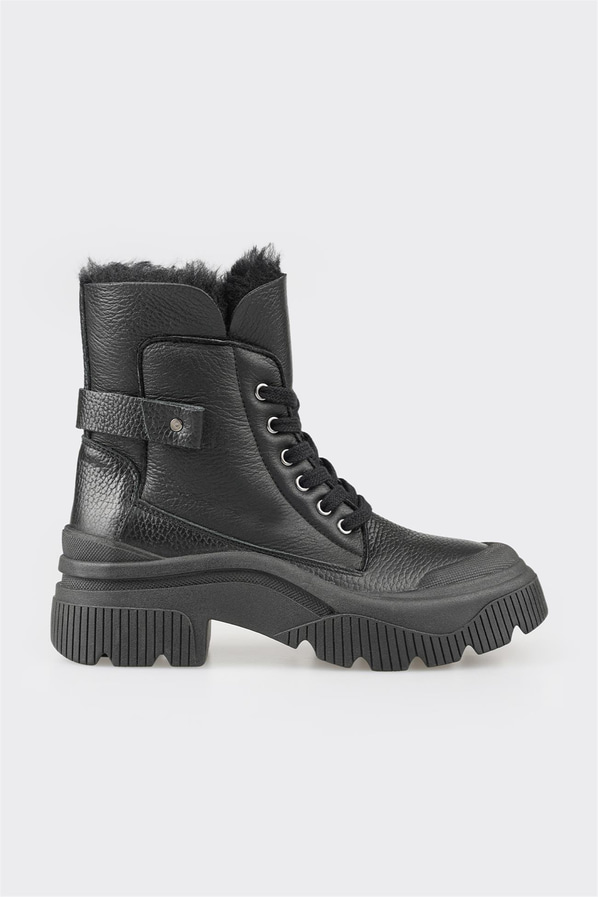 Siyah deri kalın tabanlı kadın bot, rahat kullanım için - Elle Shoes