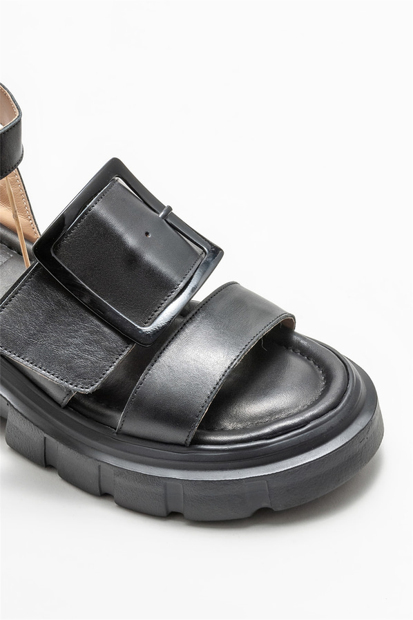 Siyah deri kadın sandalet - Elle Shoes
