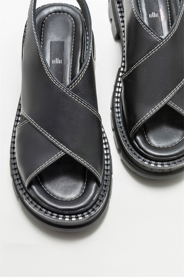 Siyah deri kadın sandalet - Elle Shoes