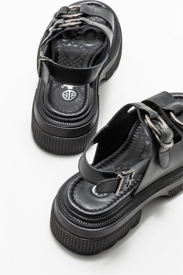 Siyah deri kadın sandalet - Elle Shoes