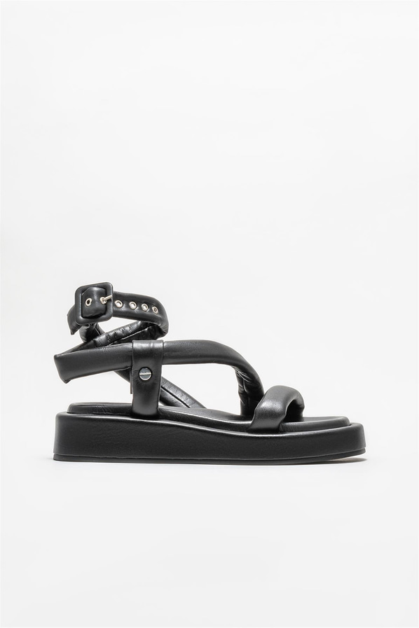 Siyah deri kadın sandalet - Elle Shoes