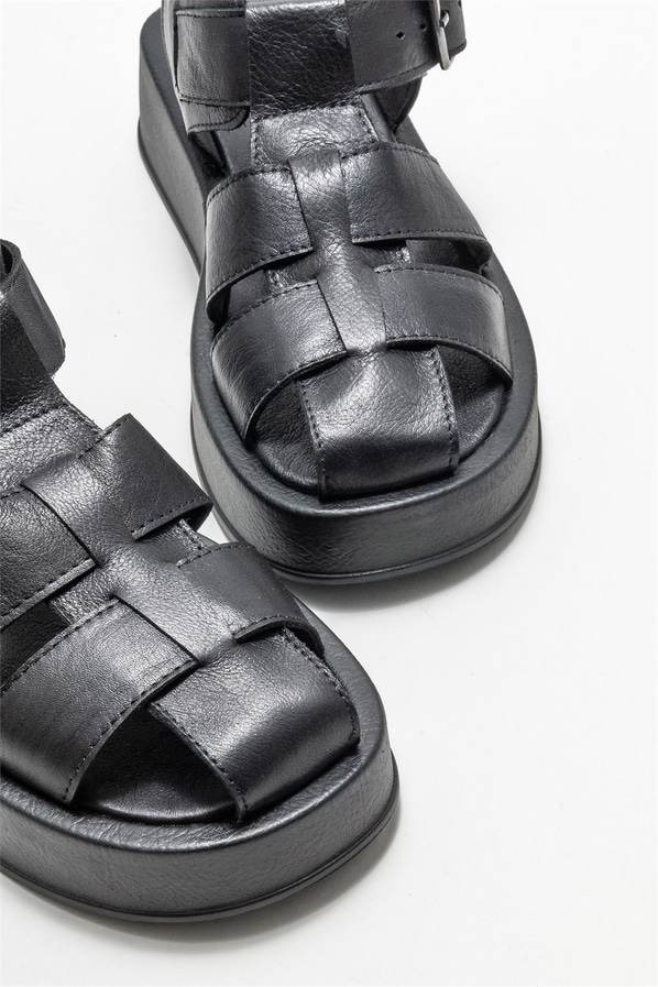 Siyah deri kadın sandalet - Elle Shoes