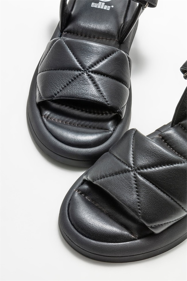 Siyah deri kadın sandalet - Elle Shoes