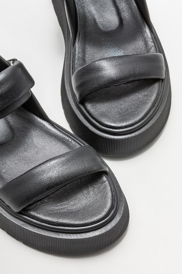 Siyah deri kadın sandalet - Elle Shoes