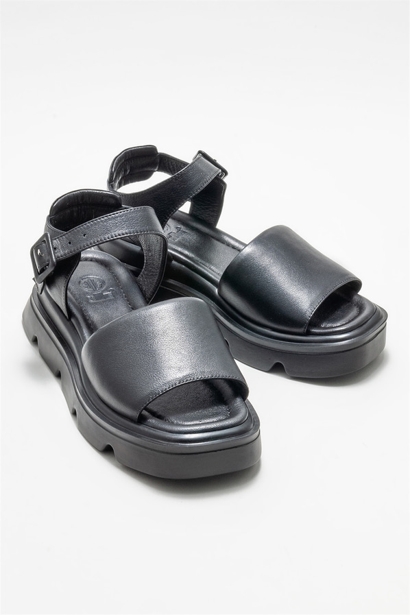 Siyah deri kadın sandalet - Elle Shoes