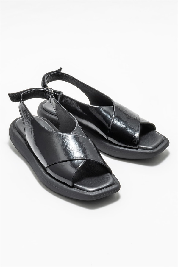 Siyah deri kadın sandalet - Elle Shoes