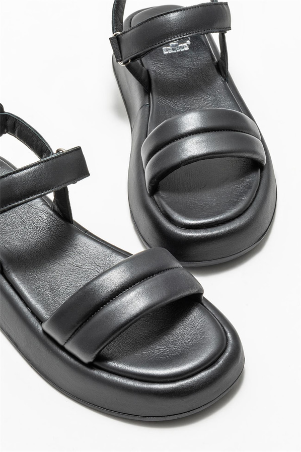 Siyah deri kadın sandalet - Elle Shoes