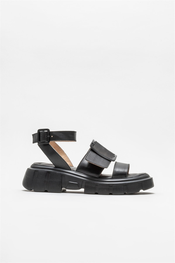 Siyah deri kadın sandalet - Elle Shoes