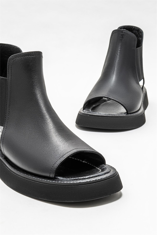 Siyah deri kadın sandalet - Elle Shoes