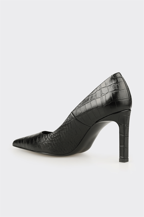 Siyah Deri Kadın Stiletto