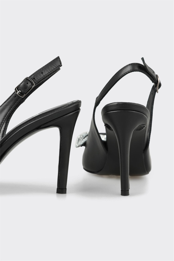 Siyah deri ince topuklu kadın ayakkabı, rahat kullanım için - Elle Shoes