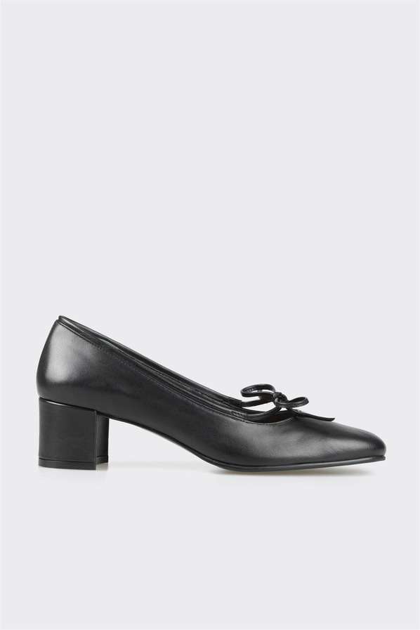 Siyah deri topuklu kadın ayakkabı - Elle Shoes