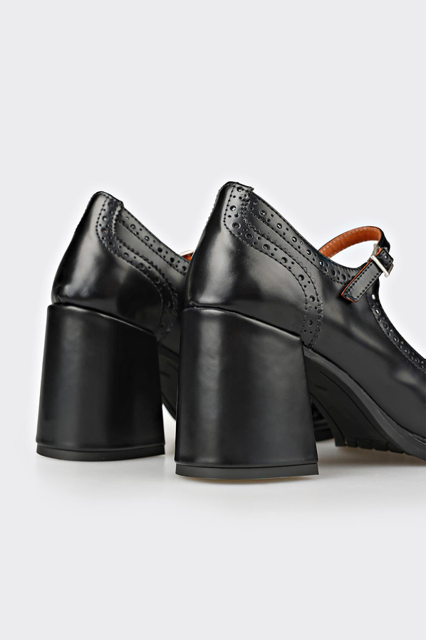 Siyah deri topuklu kadın ayakkabı - Elle Shoes