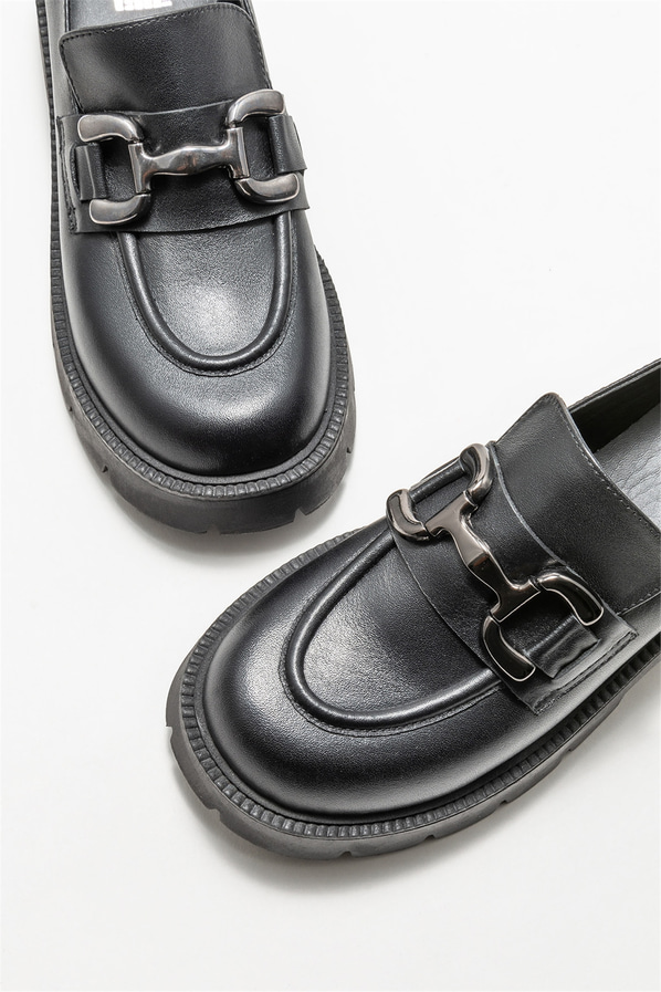 Siyah deri topuklu kadın ayakkabı - Elle Shoes