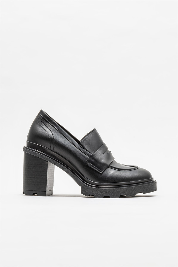 Siyah deri topuklu kadın ayakkabı - Elle Shoes