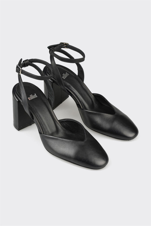Siyah deri topuklu kadın ayakkabı - Elle Shoes