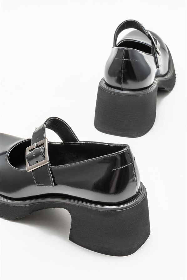 Siyah deri topuklu kadın ayakkabı - Elle Shoes