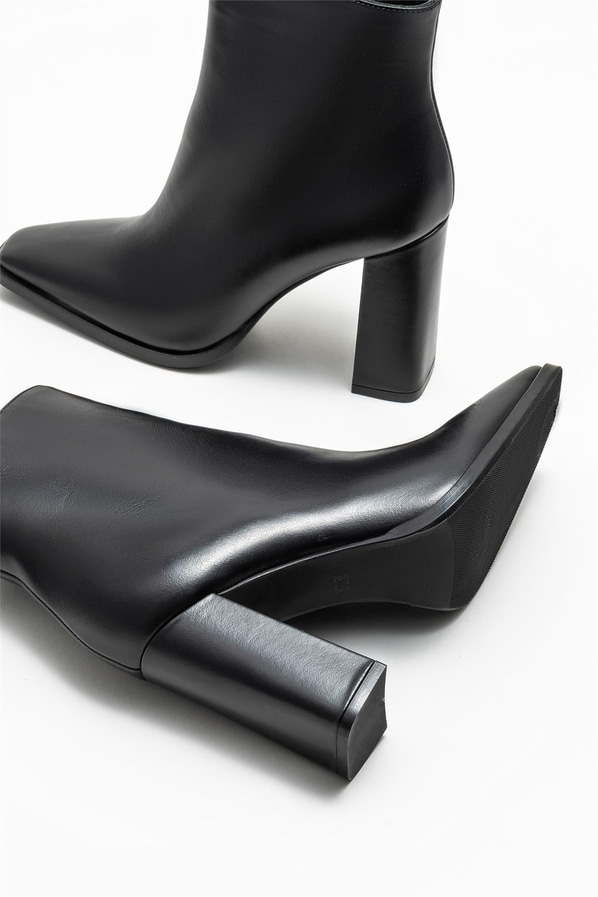 Siyah deri topuklu kadın bot - Elle Shoes