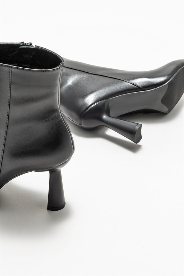Siyah deri topuklu kadın bot - Elle Shoes