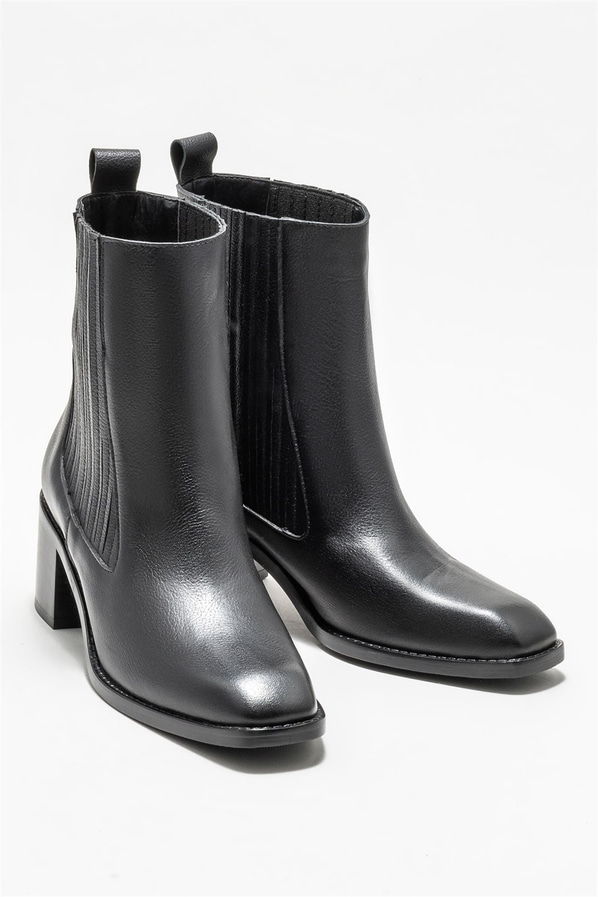 Siyah deri topuklu kadın bot, rahat kullanım için - Elle Shoes