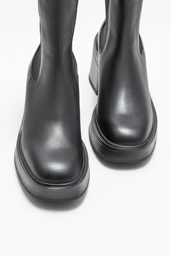 Siyah deri topuklu kadın bot - Elle Shoes