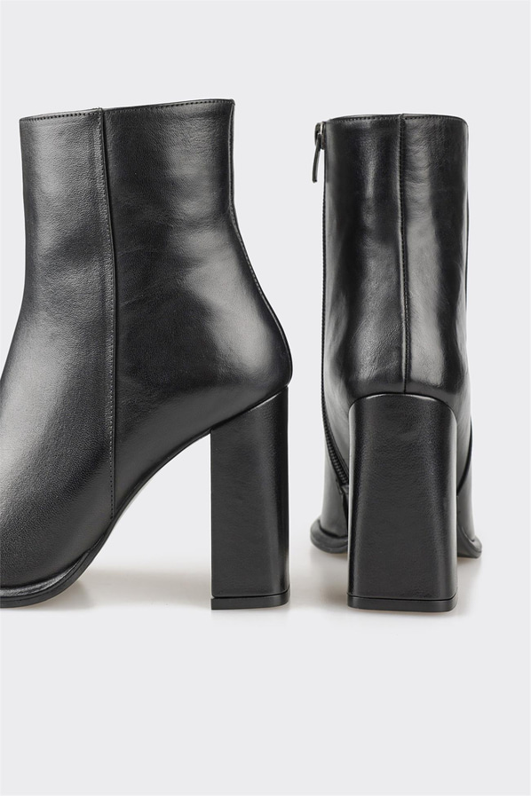 Siyah deri topuklu kadın bot - Elle Shoes