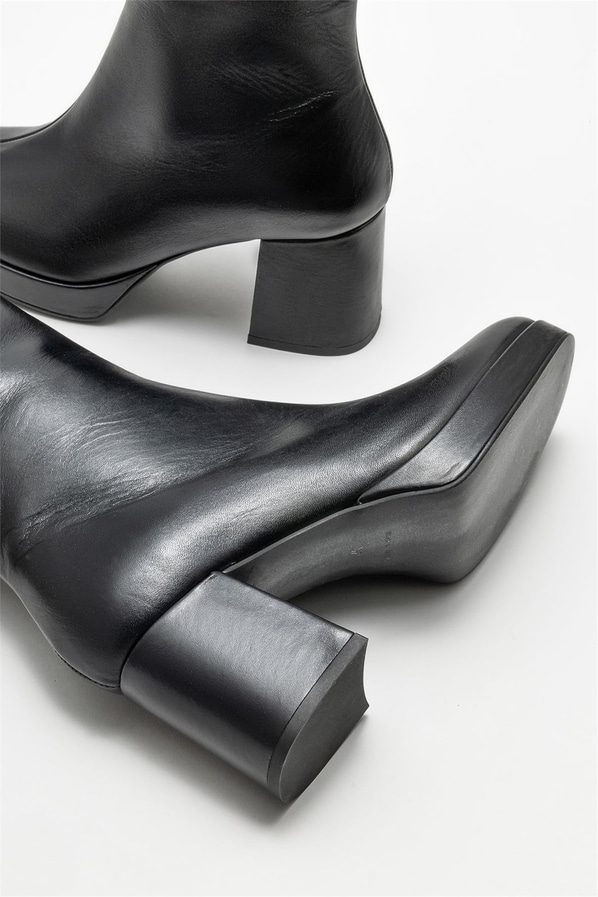 Siyah deri topuklu kadın bot - Elle Shoes