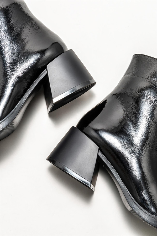 Siyah deri topuklu kadın bot, ofis stili için - Elle Shoes