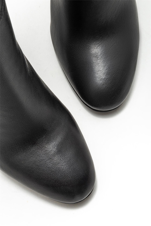 Siyah deri topuklu kadın çizme - Elle Shoes
