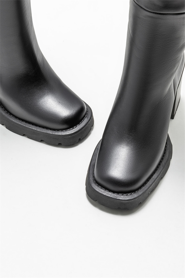 Siyah deri topuklu kadın çizme - Elle Shoes